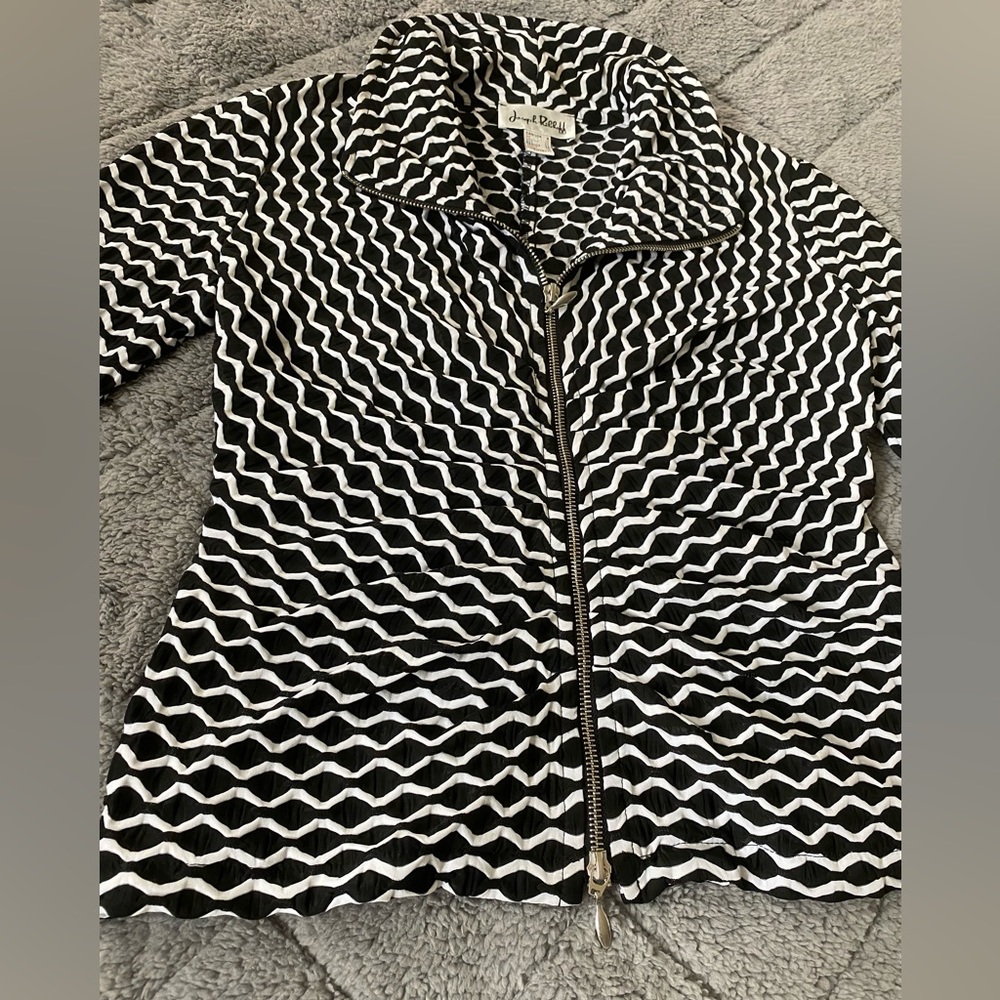 Joseph Ribkoff jacket - Picture 4 of 15
